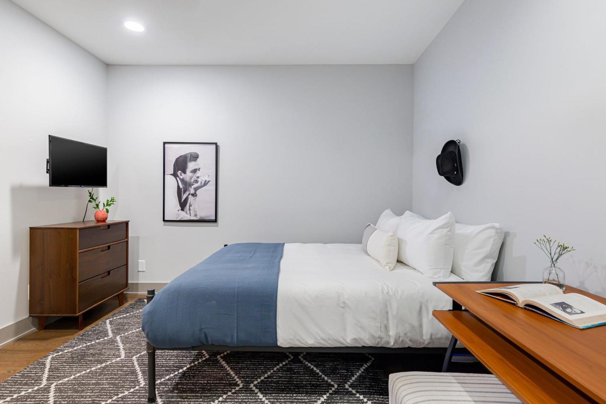 Waverly By Avantstay Nashville-Inspired Townhome W Luxury Kitchen Pool Table Екстер'єр фото